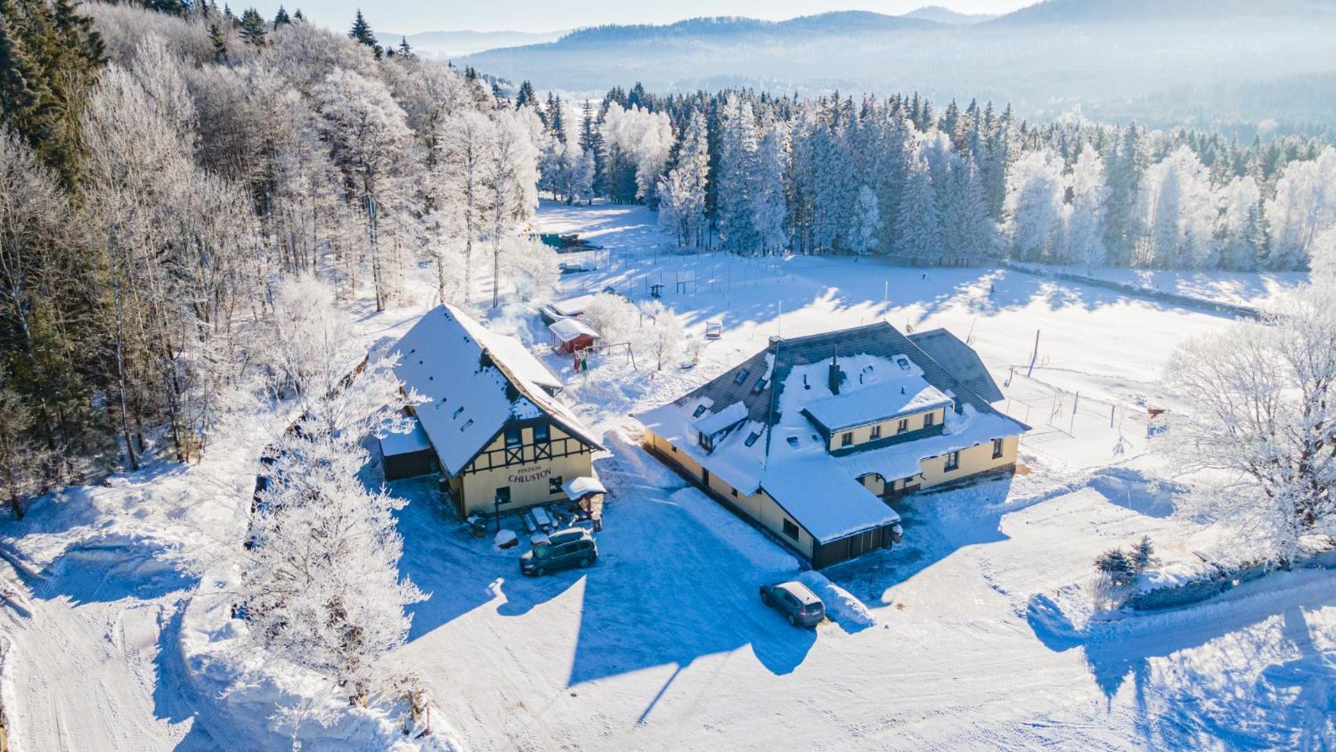 Penzion Chlustov Strazny Exterior foto